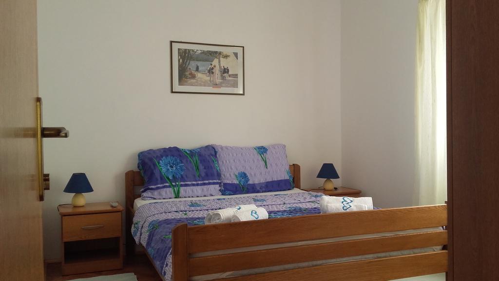 Apartment Gotovina Biograd Na Moru Exteriér fotografie